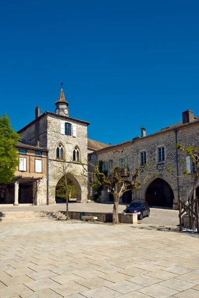 Monflanquin Francia Abril 2017 Idílica Plaza Central Monflanquin Lot Garonne — Foto de Stock