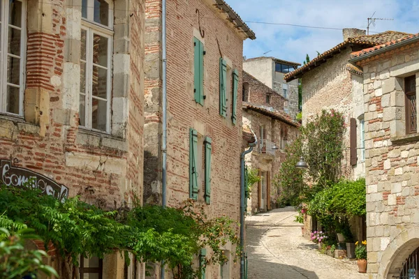 Penne Agenais France June 2018 Early Summer Sunshine Picturesque Streets — стоковое фото