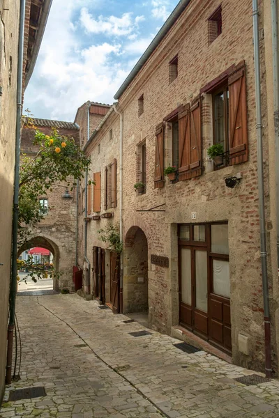 Penne Agenais France June 2018 Early Summer Sunshine Picturesque Streets — стоковое фото