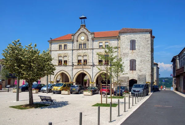 Tournon Agenais France 11Th June 2018 Town Square Almost Empty — стоковое фото