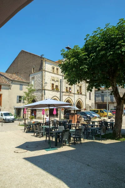 Tournon Agenais France 11Th June 2018 Town Square Almost Empty — стоковое фото