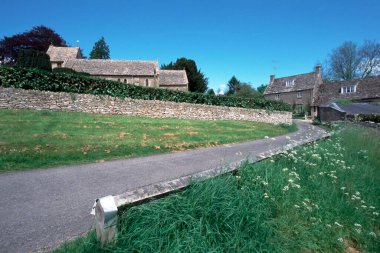 Cotswold kulübesi, Eski kır evi kilisesi, Duntisbourne Abbots, Gloucestershire, Cotswold, İngiltere, İngiltere, Avrupa