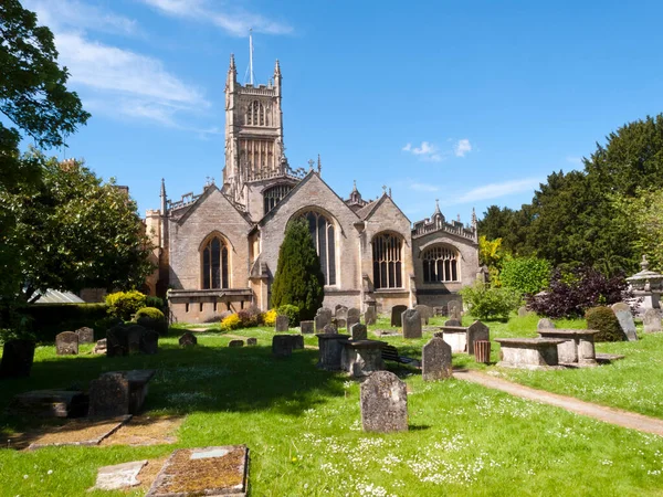 Historic Abbey Church Churchyard Cirencester Cotswolds Gloucestershire Regno Unito — Foto Stock