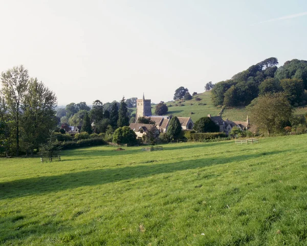 Mała Wioska Hawkesbury Odległej Wsi Wiejskiej Gloucestershire Cotswolds Anglia Wielka — Zdjęcie stockowe