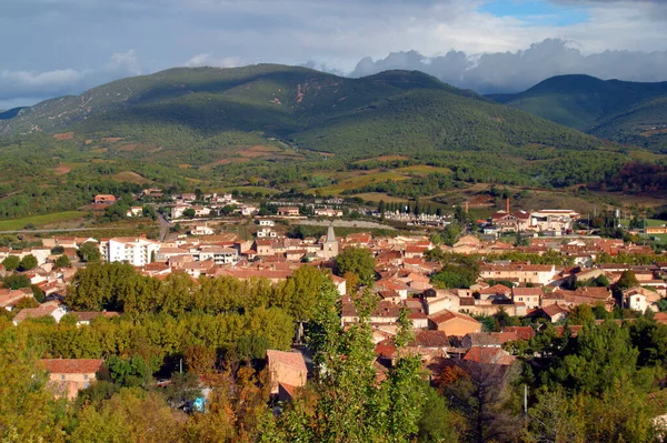 Utsikten Över Den Pittoreska Staden Saint Chinian Mot Haut Languedoc — Stockfoto