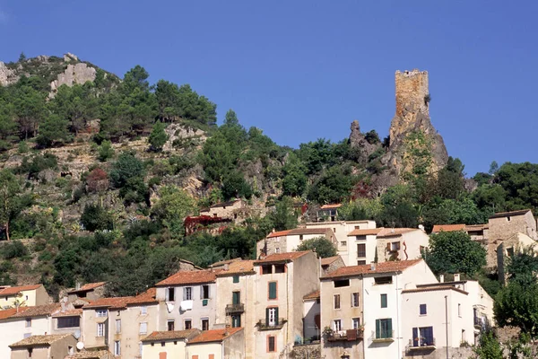Het Pittoreske Heuveldorp Roquebrun Herault Languedoc Roussillon Frankrijk — Stockfoto
