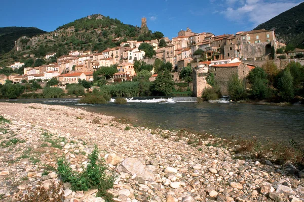Pittoreska Bergsbyn Vid Floden Orb Roquebrun Herault Languedoc Roussillon Frankrike — Stockfoto