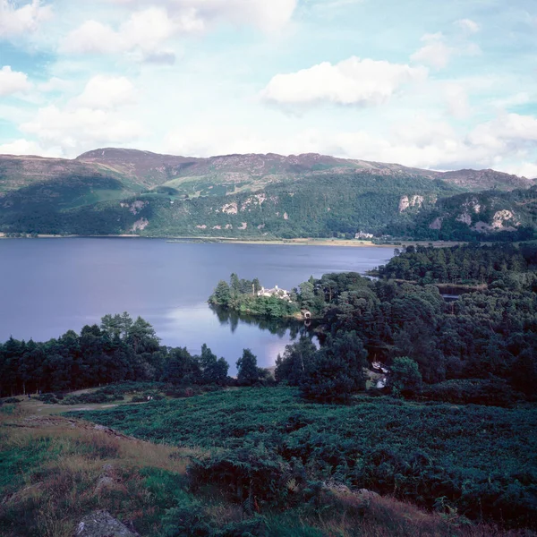 Late Sunshine Derwentwater Cumbria Lake District Inglaterra Reino Unido Europa — Fotografia de Stock