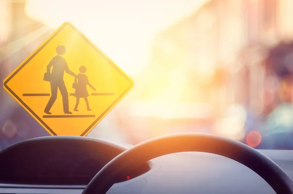 School Zone Warning Sign Car View Steering Wheel Blur Traffic — Stock Photo, Image
