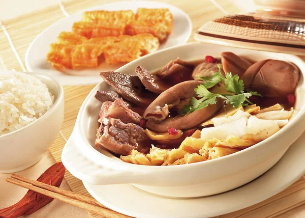 Asian food Bak Kut Teh, pork rib dish cooked in broth — Stock Image Asian Food Bak Kut Teh Pork Rib Dish Cooked Broth Stock Image