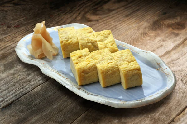 Japon usulü omlet Tamagoyaki.
