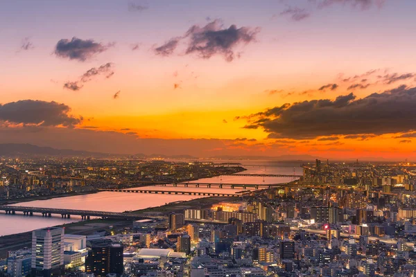 Zonsondergang Skyline Van Osaka Centrale Zakelijke Centrum Rivier Japan Stadsgezicht — Stockfoto