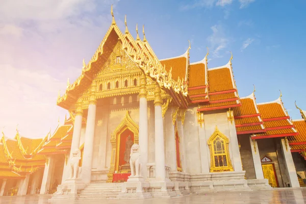 Mermer Tapınak budizm din Bangkok Tayland tarihi dönüm noktası