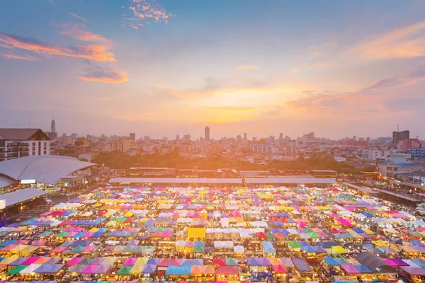 Городской Ночной Рынок Вид Воздуха Многоцветный Городской Пейзаж — стоковое фото