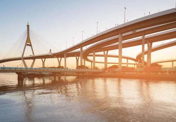 Intersección Autopista Conecta Con Puente Colgante Tailandia Landmark — Foto de Stock