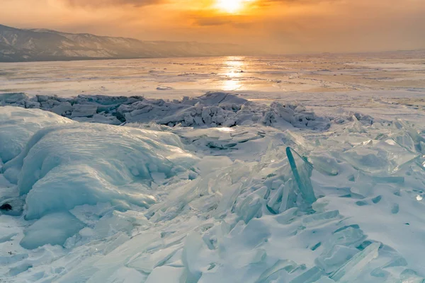 Wody Jeziora Bajkał Wschód Słońca Tle Nieba Siberia Rosja Zima — Zdjęcie stockowe