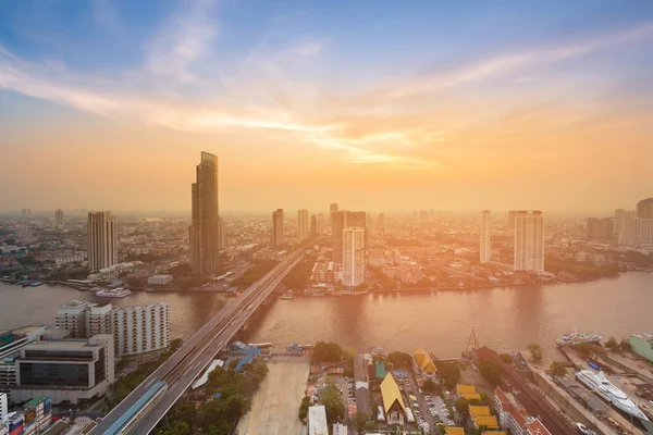 Luftudsigt Bangkok Byens Skyline Med Efter Solnedgang Himmel Baggrund Thailand - Stock-foto