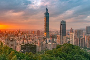 Taipei şehir manzarası ile günbatımı manzarası cityscape downtown arka plan 