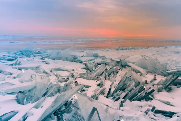 Łamanie Powierzchni Jeziora Wody Wschód Słońca Tle Nieba Bajkał Zima — Zdjęcie stockowe