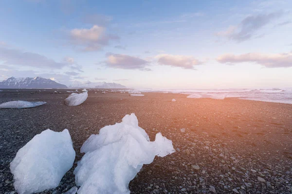 Spiaggia Diamanti Sul Ghiacciaio Jokulsarlon Islanda Stagione Invernale Paesaggio Naturale — Foto Stock