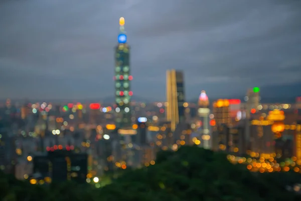 ミステリーぼかしボケ光台湾市のダウンタウン 抽象的な背景 — ストック写真