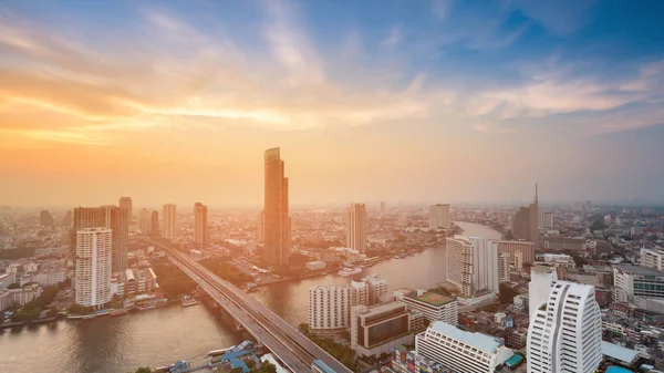 Fiume Curvo Bangkok Città Vista Aerea Con Dopo Tramonto Cielo — Foto Stock