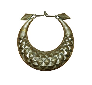 Beyaz bir arka plan üzerinde pirinç vintage kolye