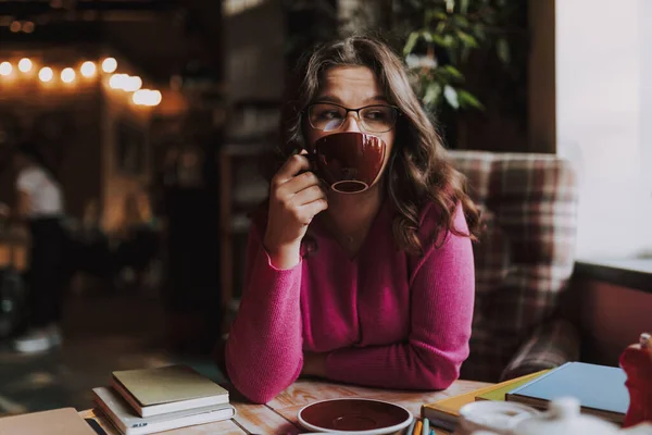 Beautiful Lady Wearing Glasses Enjoying Tea While Having Lunch Holding — Stock Photo, Image