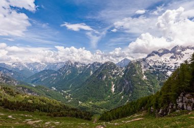 Dağlar manzara değişir. Val Rio del Lago. Sella Nevea, Udine, İtalya. İtalyan Alpleri.