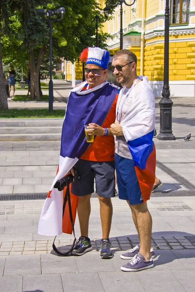 Nijniy Novgorod. Rusya. 24 Haziran 2018. FIFA-2018. Panama ve Rusya taraftarları birlikte fotoğrafı