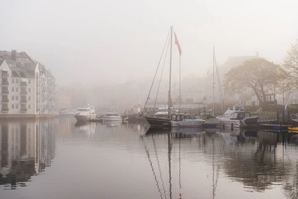 Foggy Weather Mist Air Houses Canal Norwegian Town Alesund — Stock Photo, Image