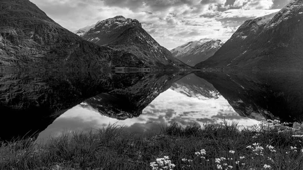 Black White Photo Scenic Lake Water — Stock Photo, Image