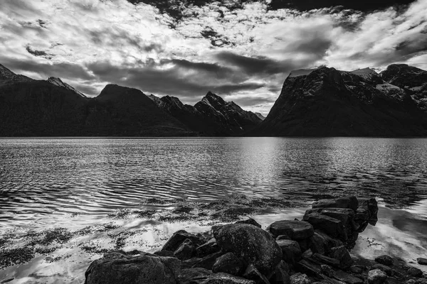 Rocks Stones Lake Water Mountains Black White Photo — Stock Photo, Image