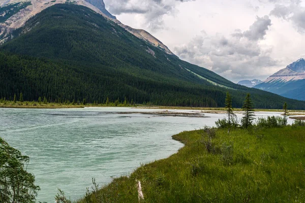 Επιβλητικά Βουνά Banff Εθνικό Πάρκο Alberta Καναδά — Φωτογραφία Αρχείου