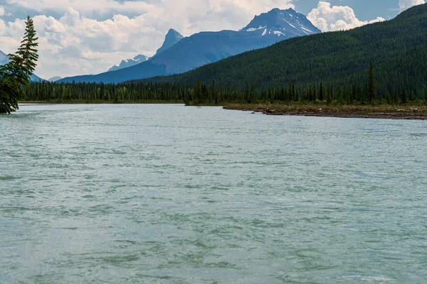 Talbot Lake Montanhas Cênicas Alberta Canadá — Fotografia de Stock