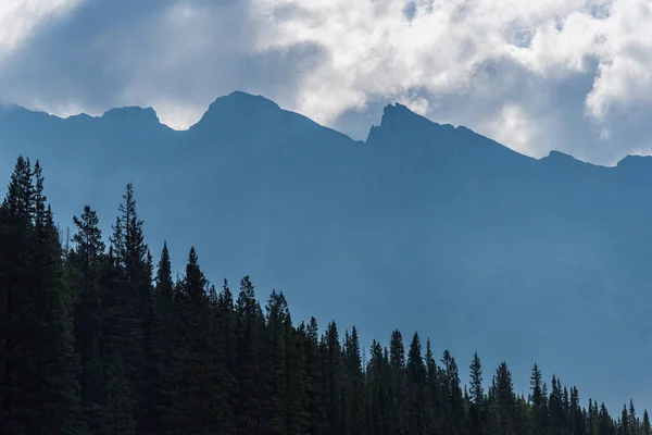 Piękne Krajobrazy Przyrodnicze Parku Narodowym Banff Kanada — Zdjęcie stockowe