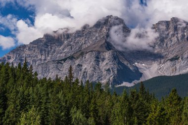 Banff Ulusal Parkı 'nda Doğal Manzara, Kanada