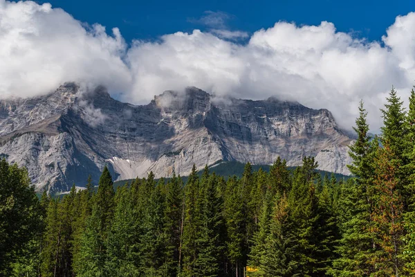 Krajobraz Przyrodniczy Parku Narodowym Banff Kanada — Zdjęcie stockowe
