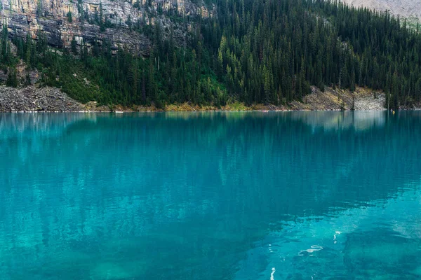 Beautiful Natural View Emerald Lake Scenic Mountains Banff National Park — Stock Photo, Image