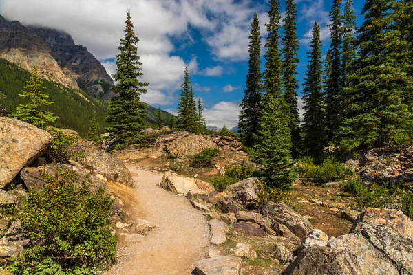 Paesaggio Maestoso Con Montagne Panoramiche Alberta Canada — Foto Stock