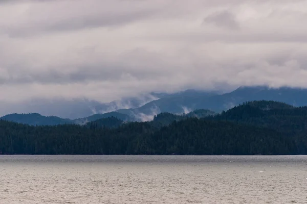 Hermoso Paisaje Naturaleza Pacífica Con Costa Montañas Columbia Británica Canadá — Foto de Stock