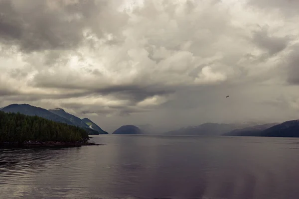 Belo Cenário Natureza Pacífica Com Litoral Montanhas Colômbia Britânica Canadá — Fotografia de Stock