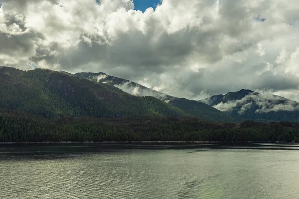 Schöne Friedliche Naturkulisse British Columbia Kanada — Stockfoto