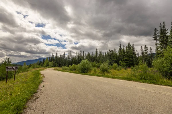 Hermoso Paisaje Con Carretera Rural Alberta Canada — Foto de Stock