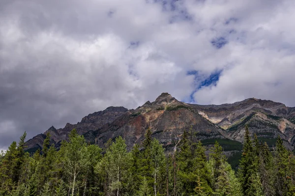 Bellissimo Paesaggio Montano Alberta Canada — Foto Stock