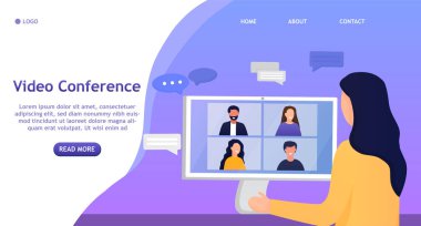 Evde video konferansı, yakın plan güzel bir kadının arkadaşlarıyla görüntülü görüşmesi. Evden uzak bir iş. İniş için uygun, web sayfası, pankart. Düz Vektör İllüstrasyonu