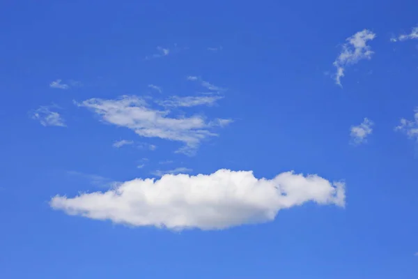 구름을 — 스톡 사진