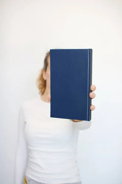 Young Girl Holds Book Her Hand — Stock Photo, Image