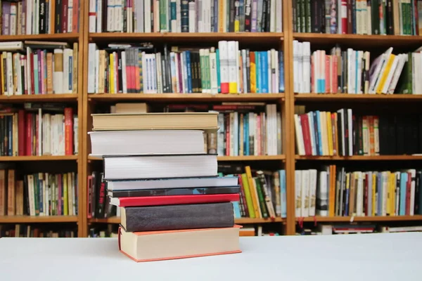 Montón Libros Biblioteca — Foto de Stock