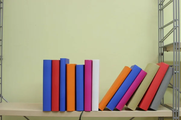 Books Shelf — Stock Photo, Image